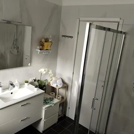 Melody's House * Como