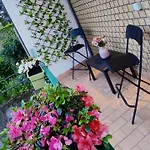 Melody's House Como